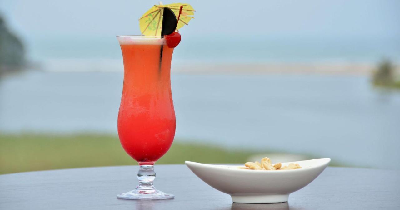 The Estuary Hotel & Spa Port Edward Kültér fotó
