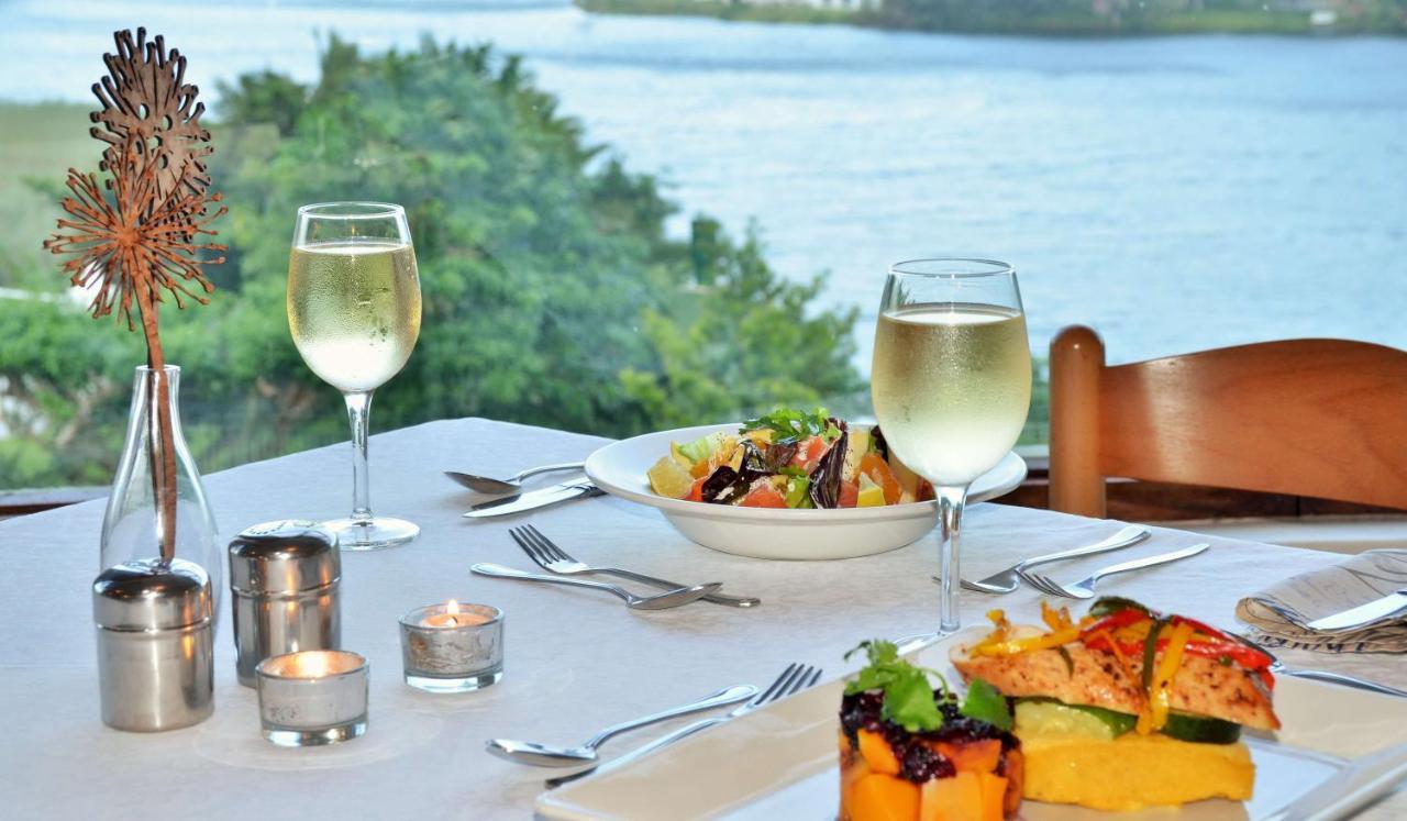The Estuary Hotel & Spa Port Edward Kültér fotó