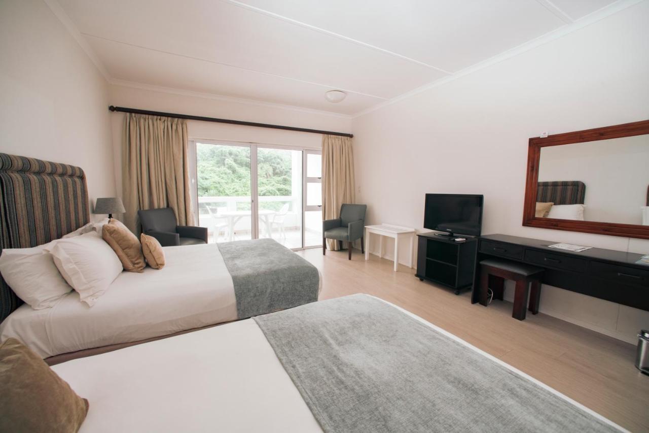 The Estuary Hotel & Spa Port Edward Kültér fotó